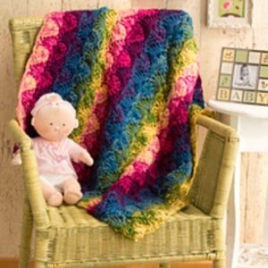 NWOT Crochet Double Shell Blanket